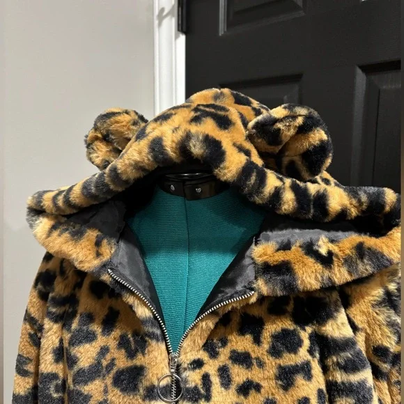 Wild Fable leopard faux fur jacket - Picture 2 of 15